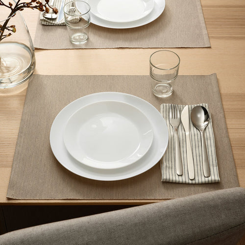 Dinnerware