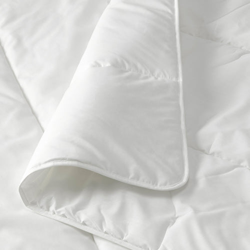 Duvets & Pillows