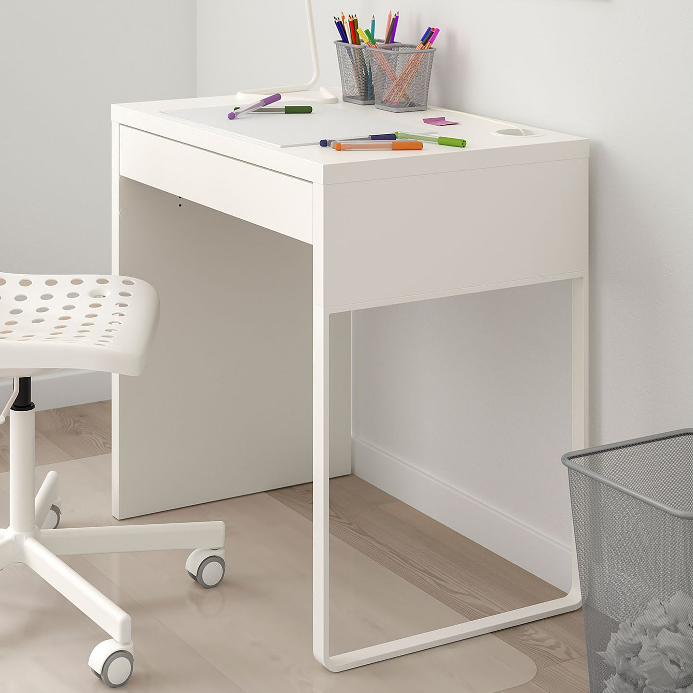 IKEA MICKE Bureau blanc - Ameublement IKEA MICKE Bureau blanc - Ameublement